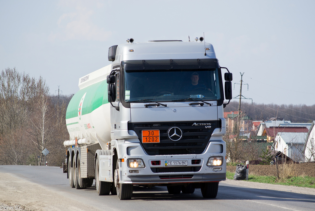 Черновицкая область, № СЕ 5576 ВС — Mercedes-Benz Actros ('2003) 1850