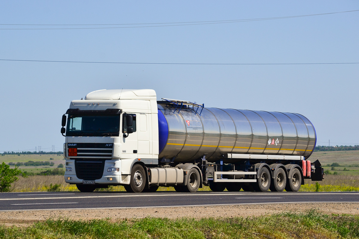 Саратовская область, № А 181 СЕ 164 — DAF XF105 FT