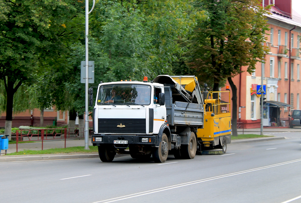 Минская область, № АЕ 9732-5 — МАЗ-5551 (общая модель)