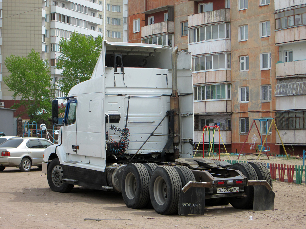 Бурятия, № О 539 МВ 03 — Volvo VNL610