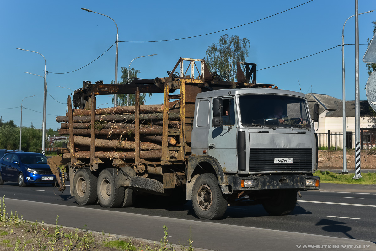 Архангельская область, № К 642 МК 29 — МАЗ-6303 [630300]