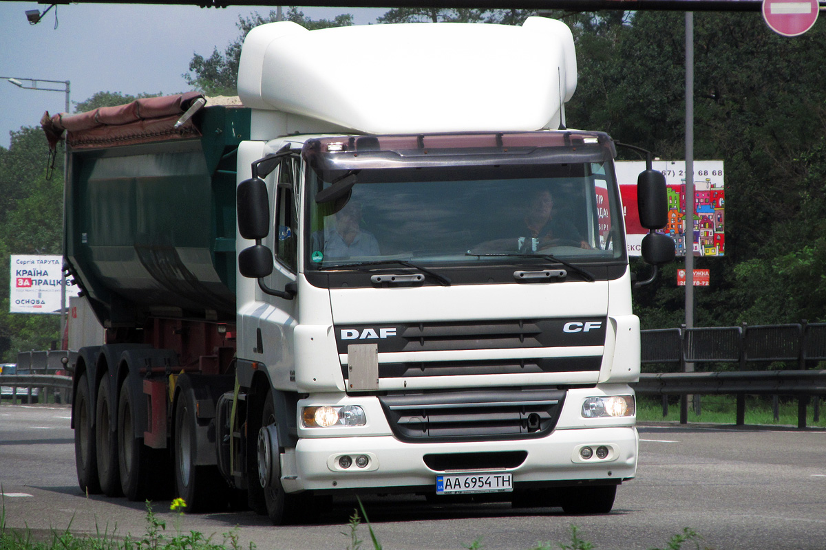 Киев, № АА 6945 ТН — DAF CF75 FT