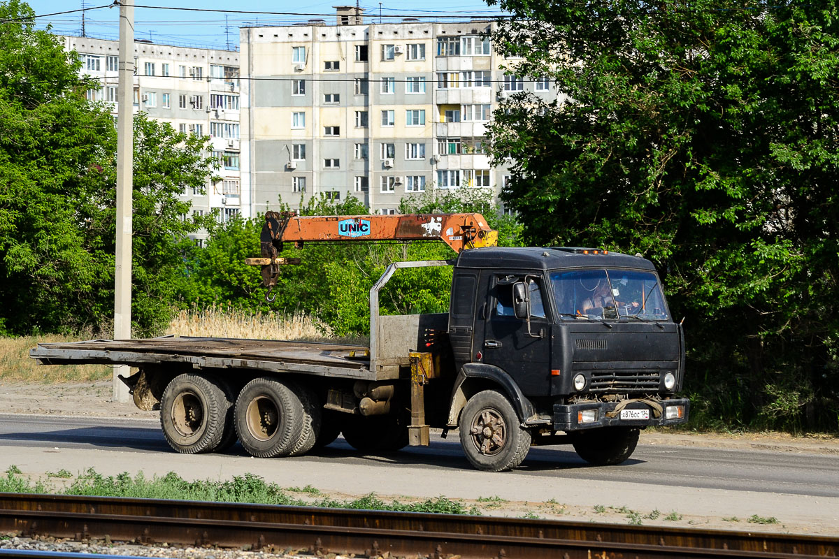 Волгоградская область, № А 876 ОС 134 — КамАЗ-53212