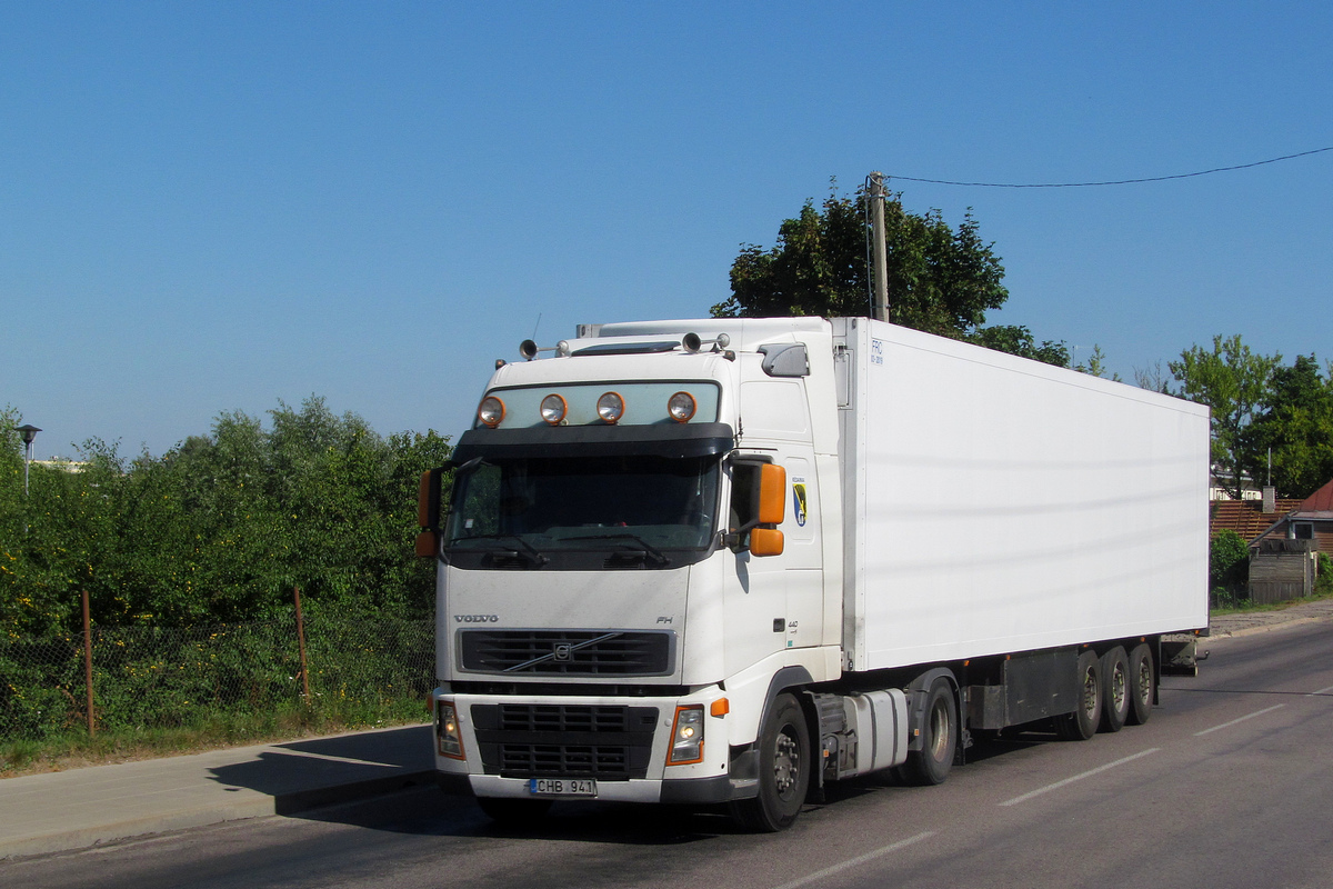 Литва, № CHB 941 — Volvo ('2002) FH12.440