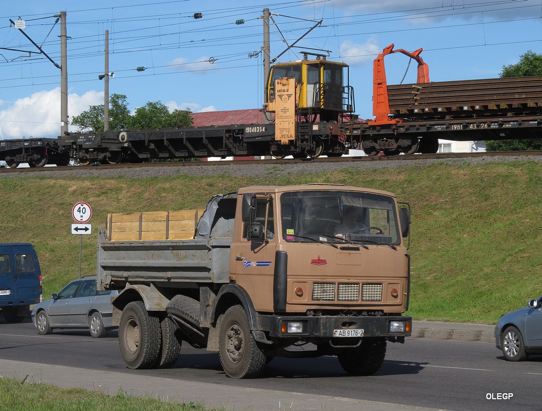 Витебская область, № АВ 9176-2 — МАЗ-5551 [555100]