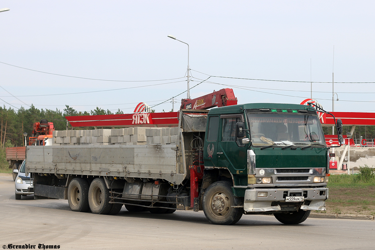 Саха (Якутия), № М 559 КМ 14 — Mitsubishi Fuso The Great