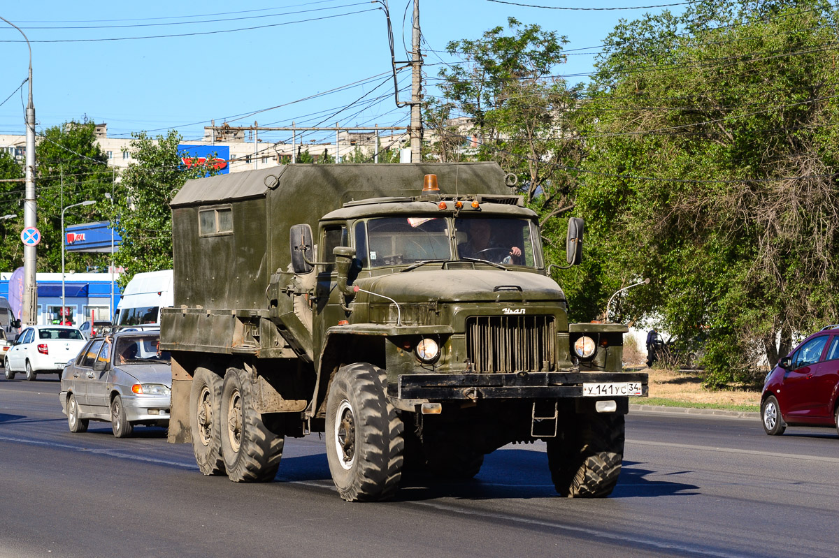 Волгоградская область, № 716 — Урал-375Д