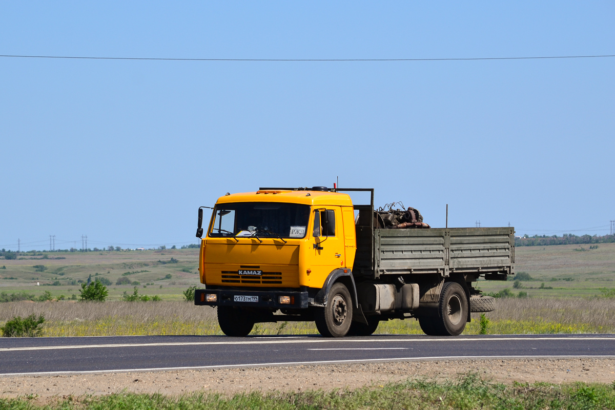 Астраханская область, № О 173 ТМ 199 — КамАЗ-4325