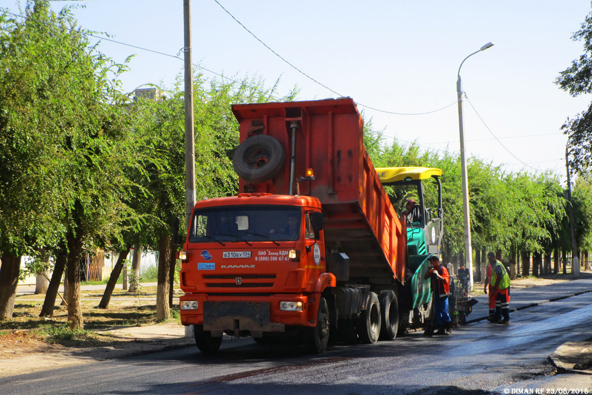 Волгоградская область, № В 310 ВУ 134 — КамАЗ-65115-L4