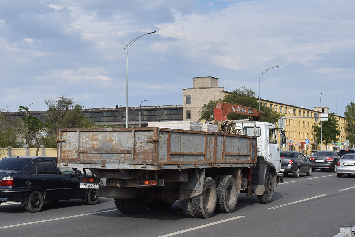 Волгоградская область, № С 104 МР 34 — КамАЗ-5320