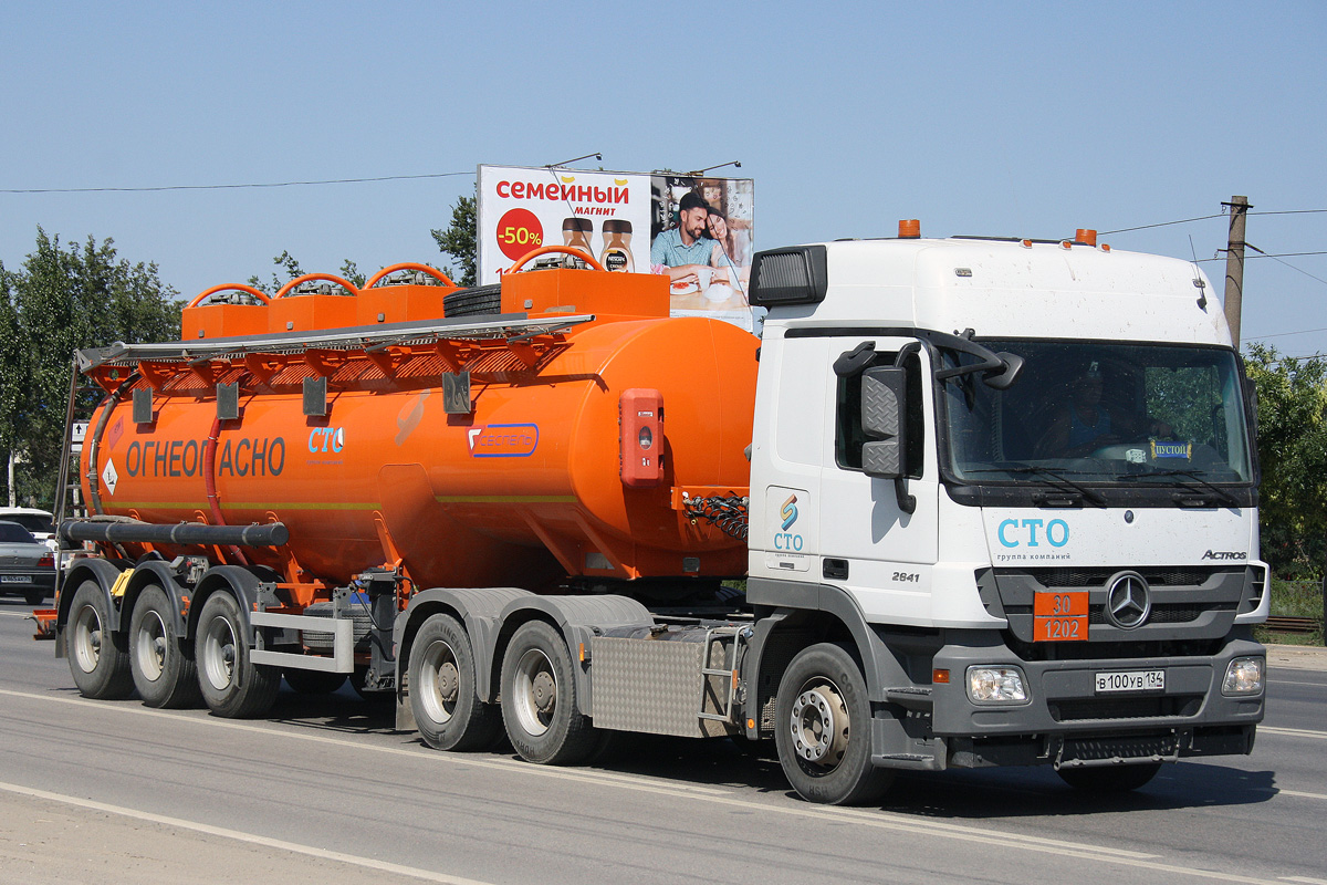 Волгоградская область, № В 100 УВ 134 — Mercedes-Benz Actros '09 2641 [Z9M]