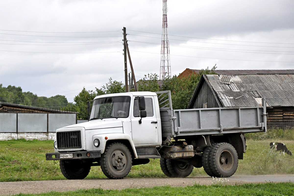 Кемеровская область, № Р 484 ВК 142 — ГАЗ-3309