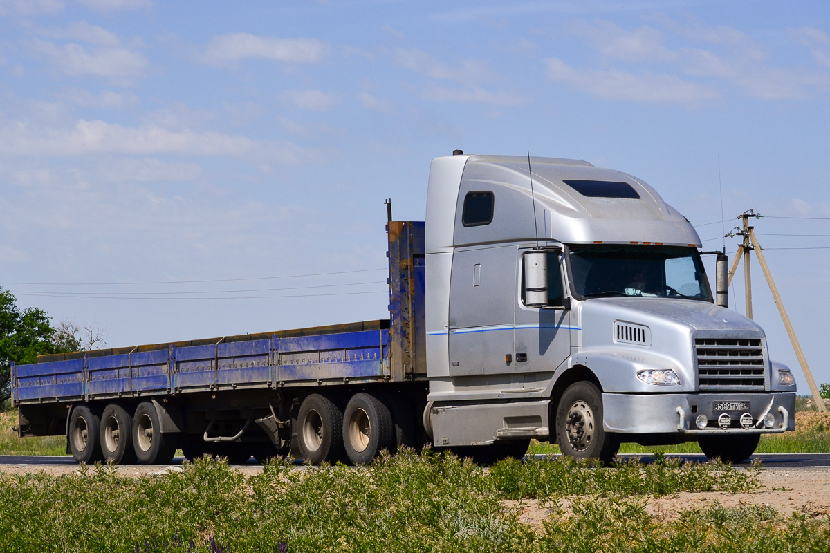 Волгоградская область, № В 589 ТУ 134 — Volvo VNL660