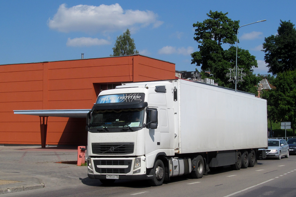 Калининградская область, № М 597 ММ 39 — Volvo ('2008) FH-Series