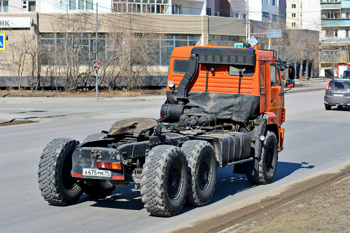 Саха (Якутия), № А 675 РМ 14 — КамАЗ-53504-46