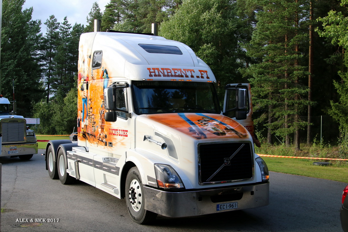 Финляндия, № ECI-961 — Volvo VNL670