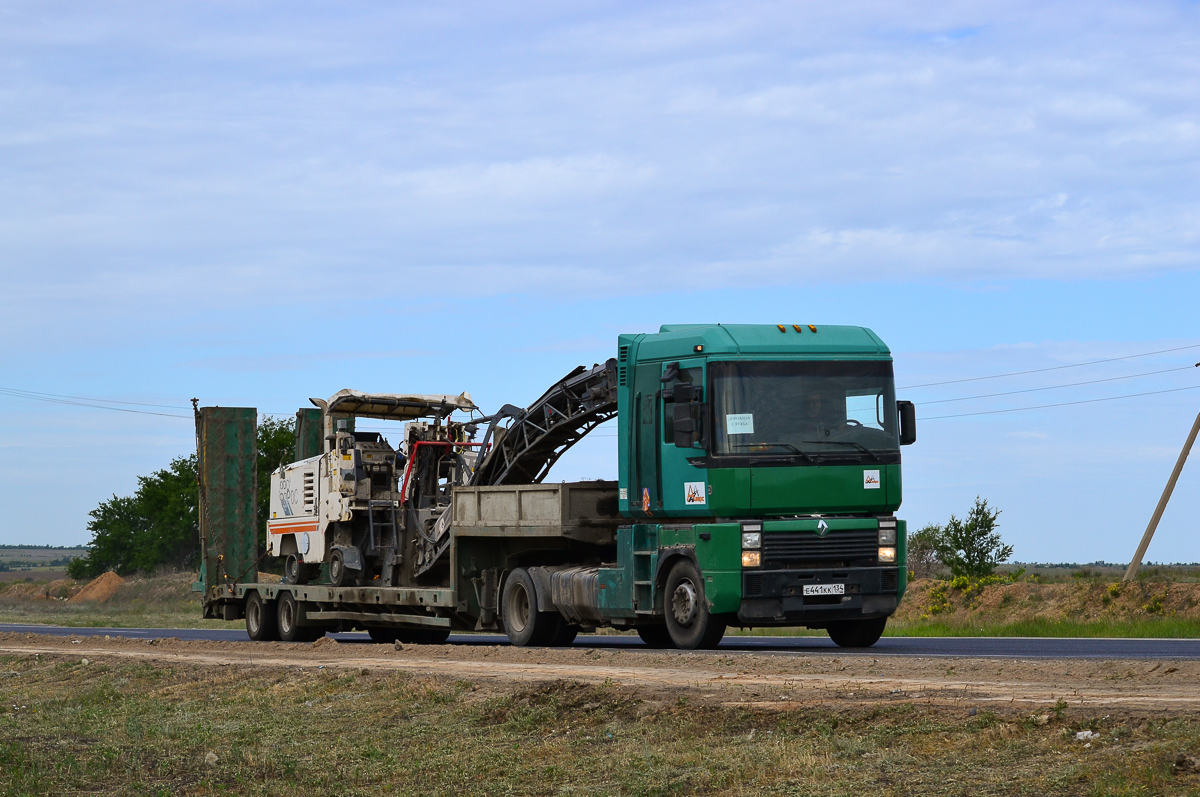 Волгоградская область, № Е 441 КК 134 — Renault Magnum Integral ('1997)