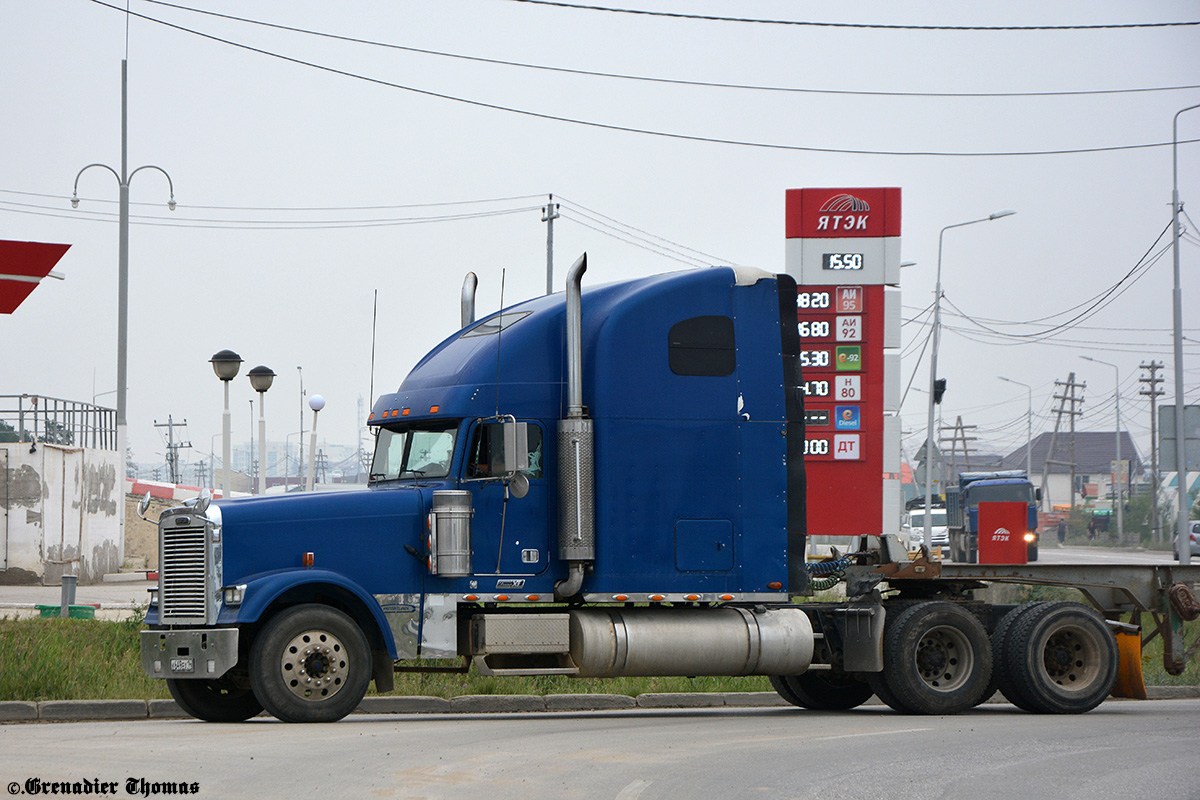 Саха (Якутия), № К 649 ЕХ 14 — Freightliner FLD 132 Classic XL