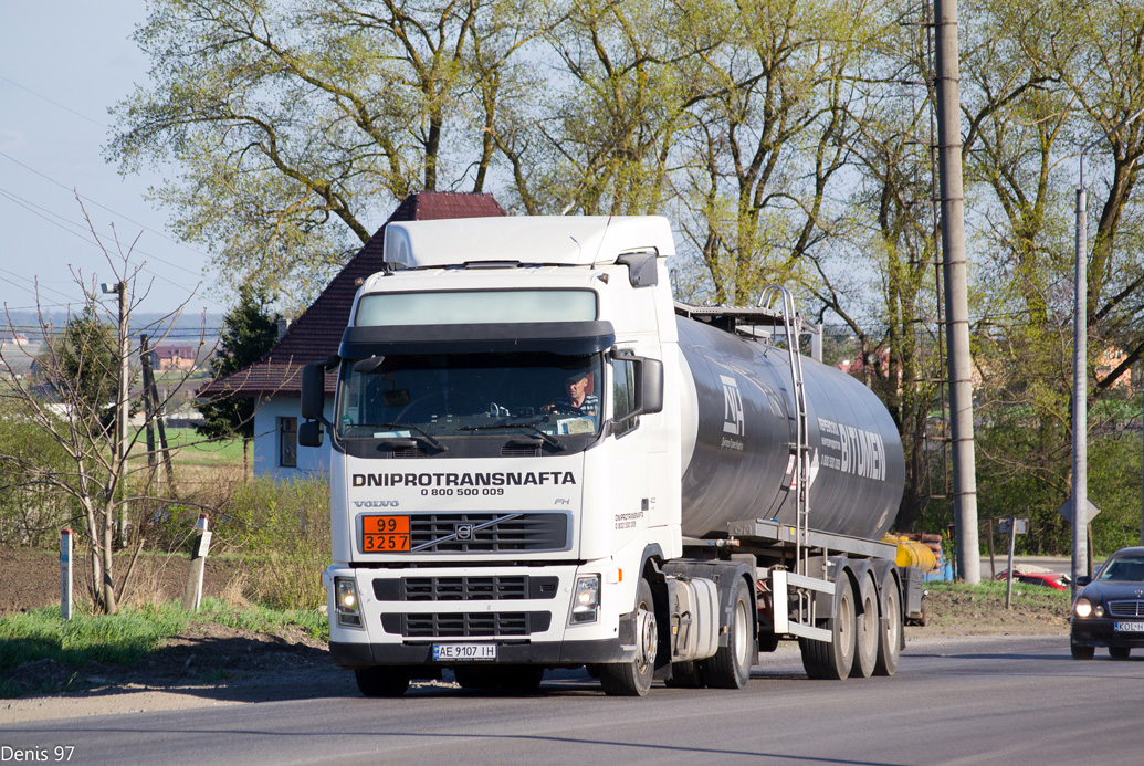 Днепропетровская область, № АЕ 9107 ІН — Volvo ('2002) FH12.400