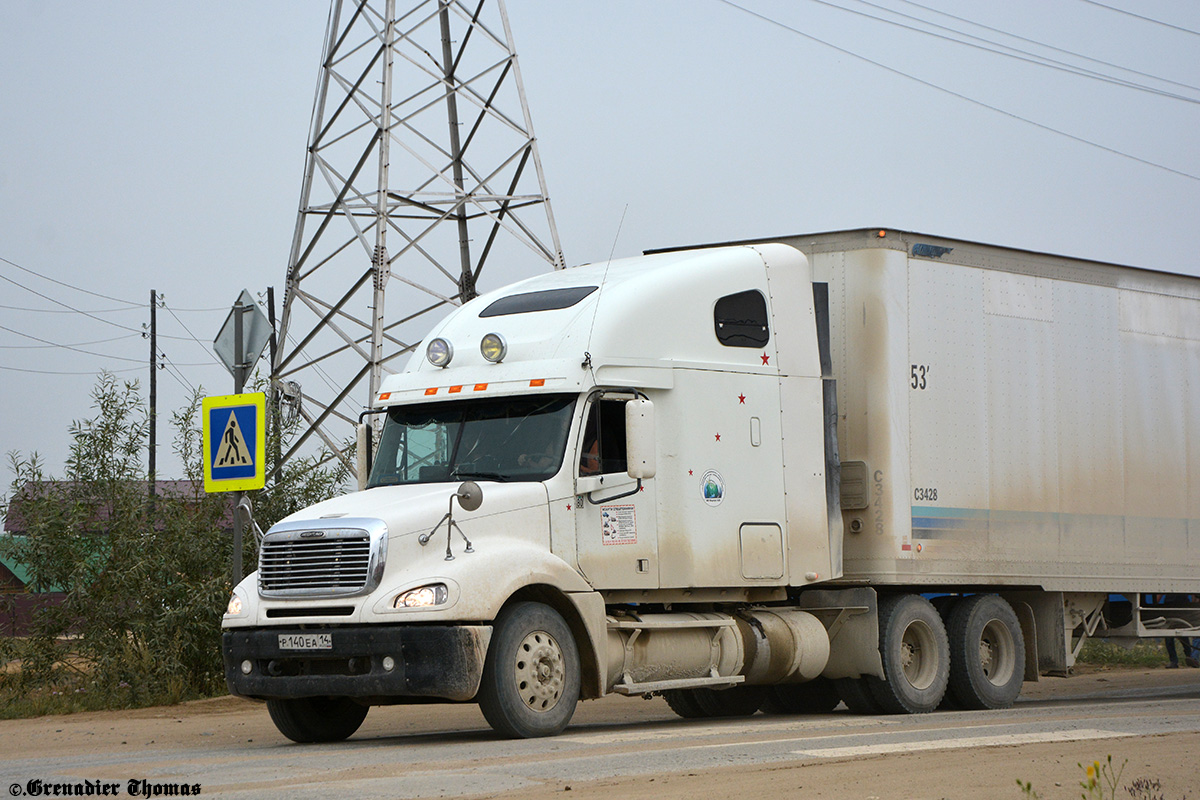 Саха (Якутия), № Р 140 ЕА 14 — Freightliner Columbia