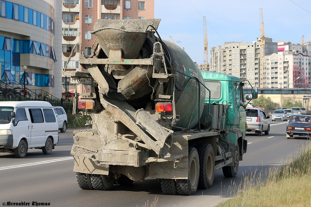 Саха (Якутия), № А 674 КВ 14 — Hino FS