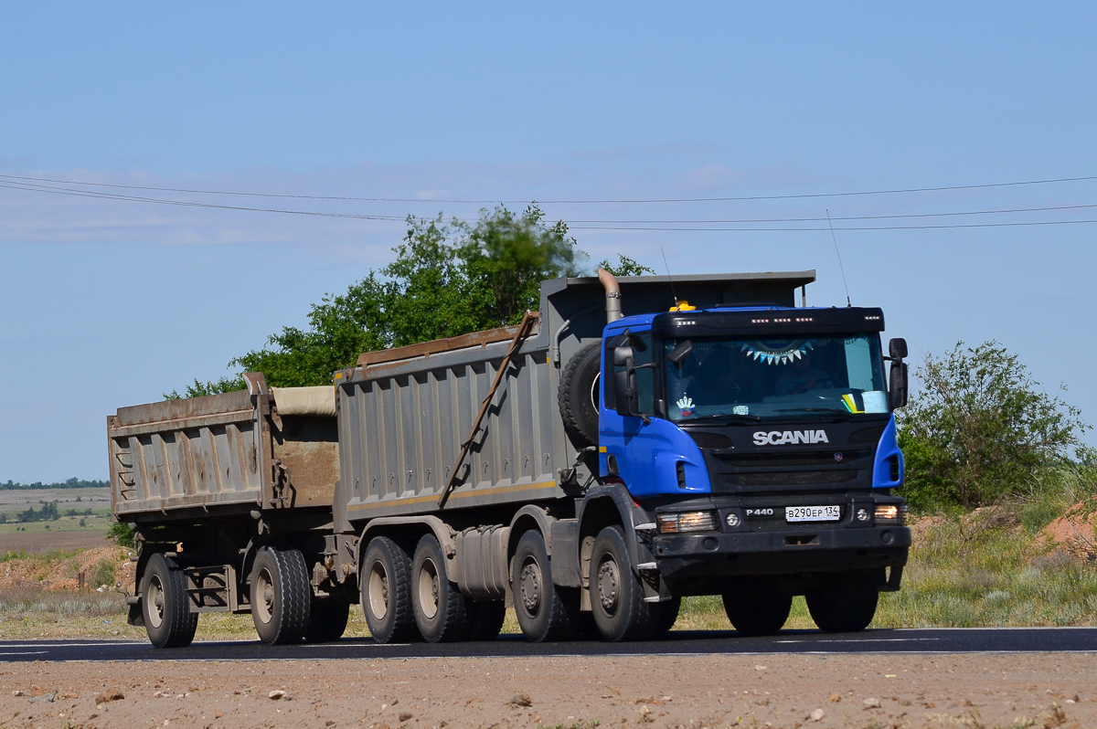 Волгоградская область, № В 290 ЕР 134 — Scania ('2011) P440