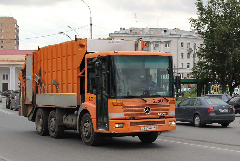 Свердловская область, № У 611 ХЕ 86 — Mercedes-Benz Econic