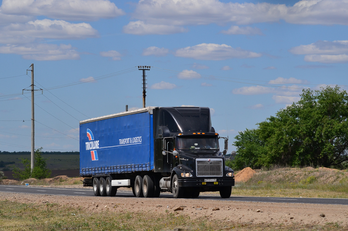 Волгоградская область, № М 717 РТ 34 — International 9200