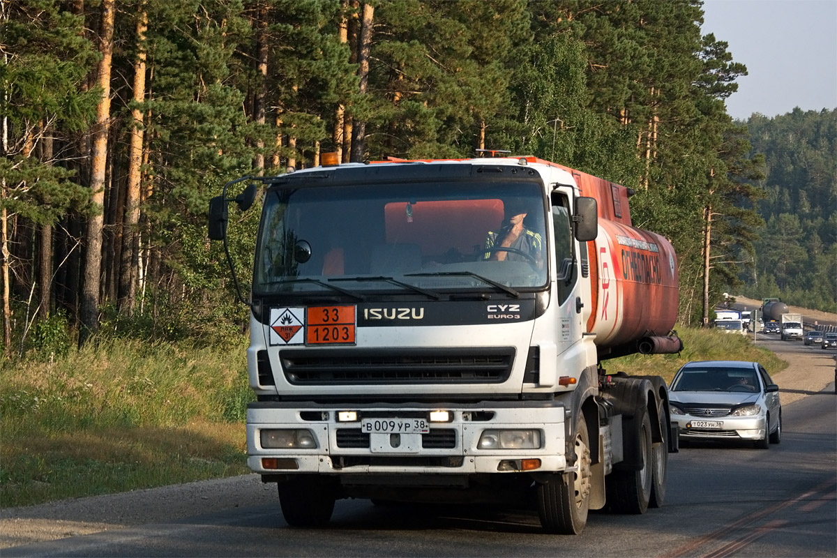 Иркутская область, № В 009 УР 38 — Isuzu Giga CYZ