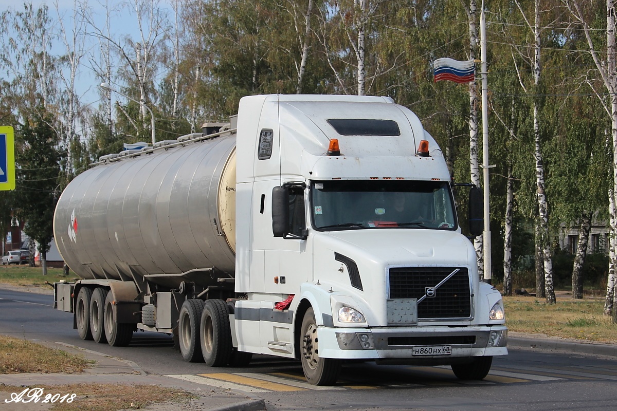 Тамбовская область, № Н 860 НХ 68 — Volvo VNL670