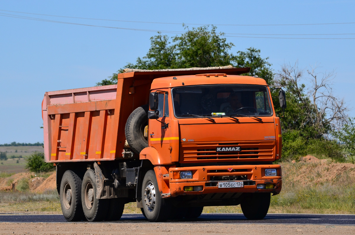 Волгоградская область, № В 105 ЕС 134 — КамАЗ-6520-06 [65200F]