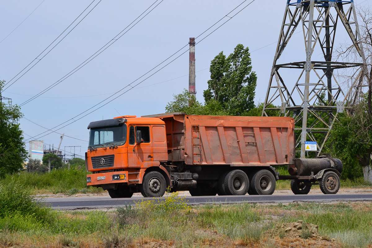 Волгоградская область, № Е 435 АТ 134 — Shaanxi Shacman F2000 SX325x