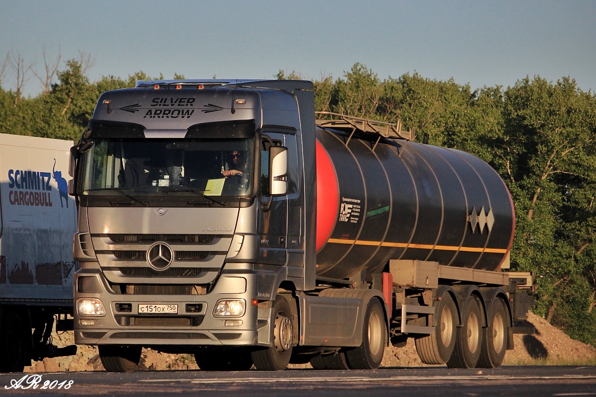 Московская область, № С 151 ОХ 750 — Mercedes-Benz Actros ('2009) 1844