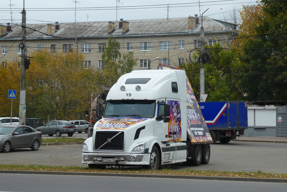 Красноярский край, № У 112 МВ 124 — Volvo VNL670