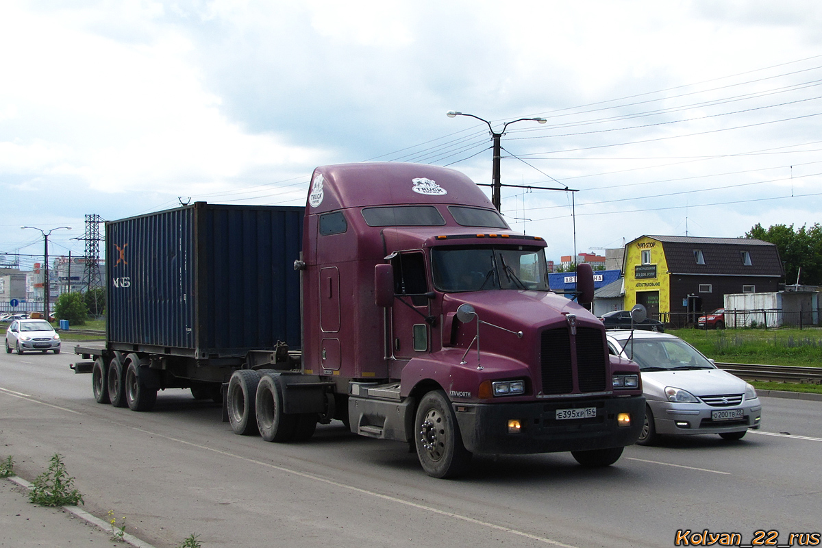 Новосибирская область, № Е 395 ХР 154 — Kenworth T600