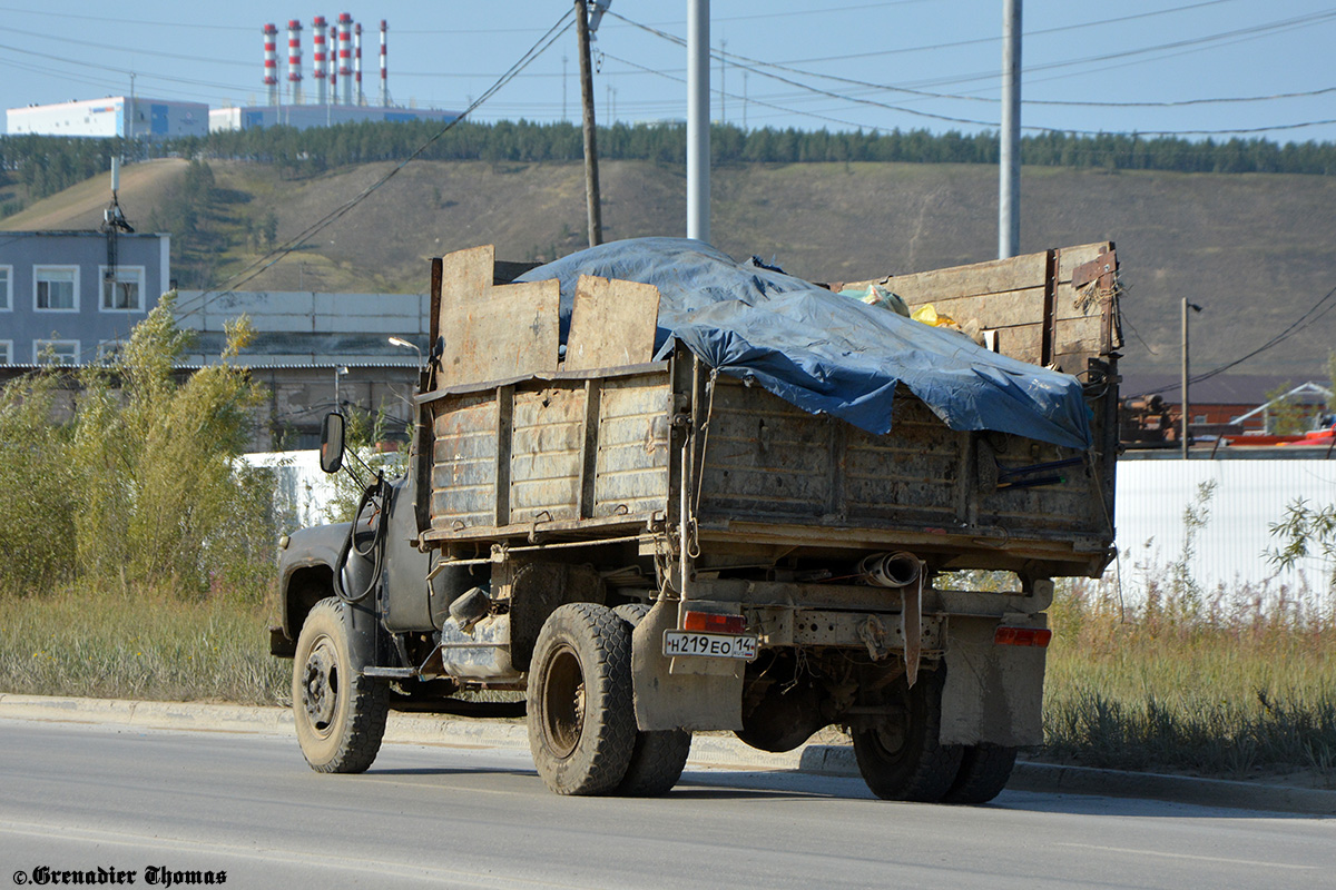 Саха (Якутия), № Н 219 ЕО 14 — ЗИЛ-495710