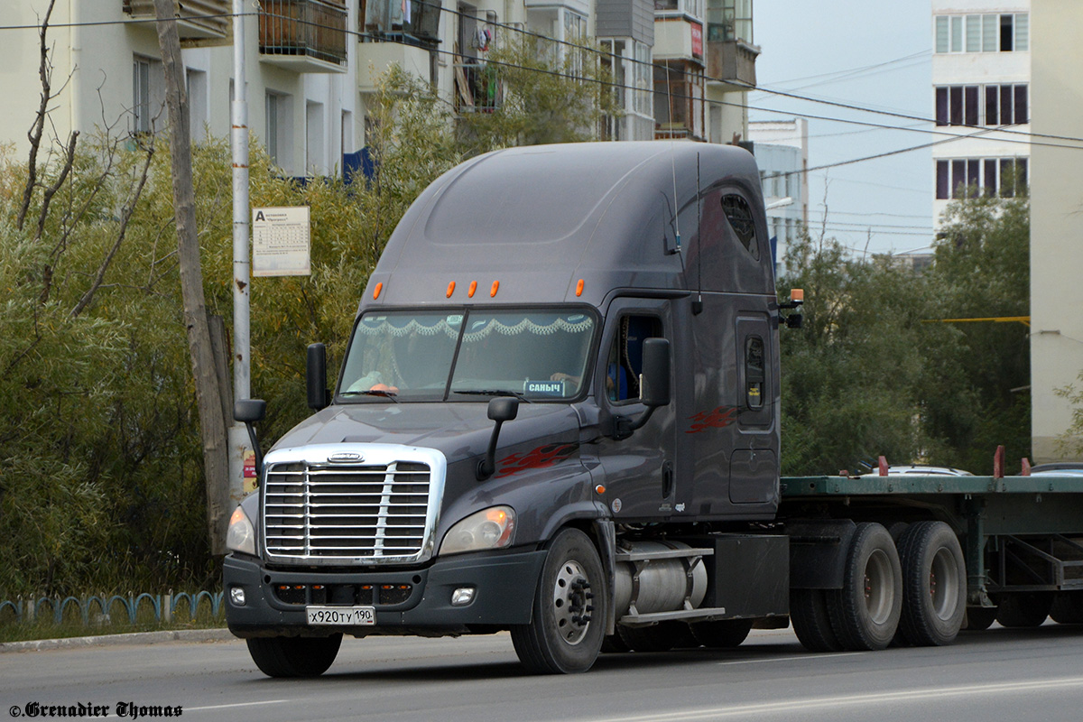 Саха (Якутия), № Х 920 ТУ 190 — Freightliner Cascadia