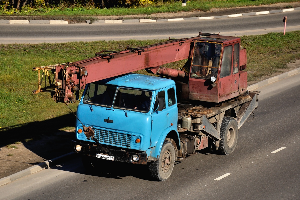 Тульская область, № К 564 ОР 71 — МАЗ-5334