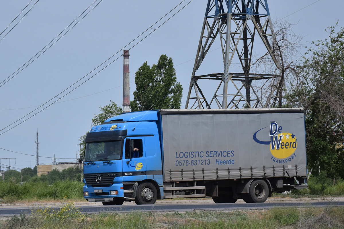 Воронежская область, № Х 575 АР 136 — Mercedes-Benz Actros ('1997) 1831