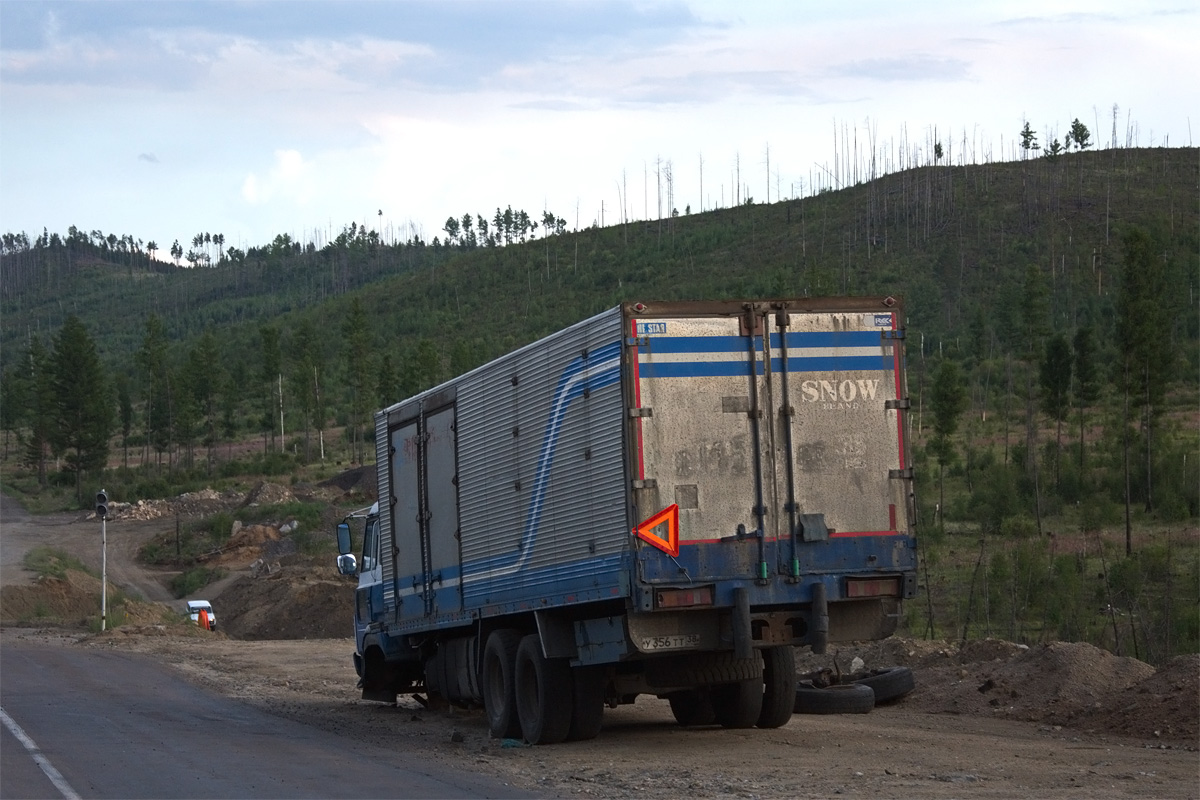 Иркутская область, № У 356 ТТ 38 — Hino FR