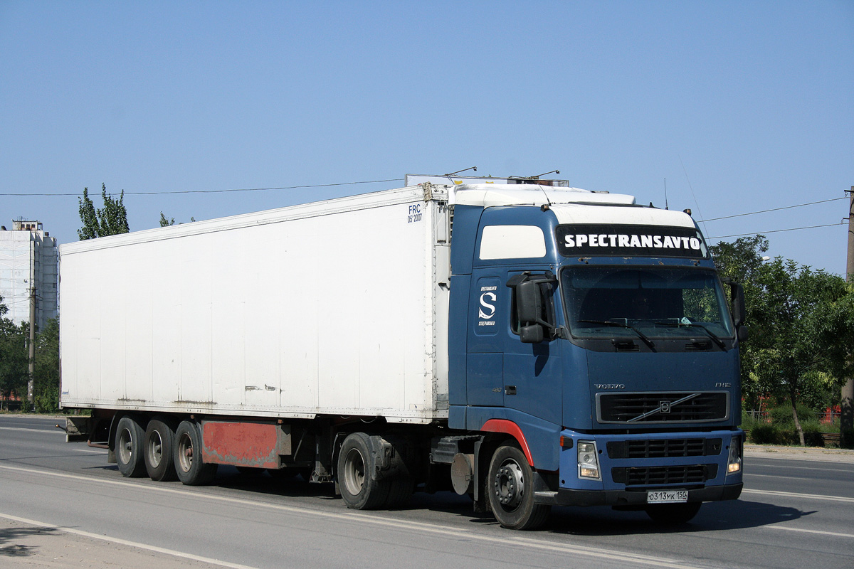 Московская область, № О 313 МК 150 — Volvo ('2002) FH-Series