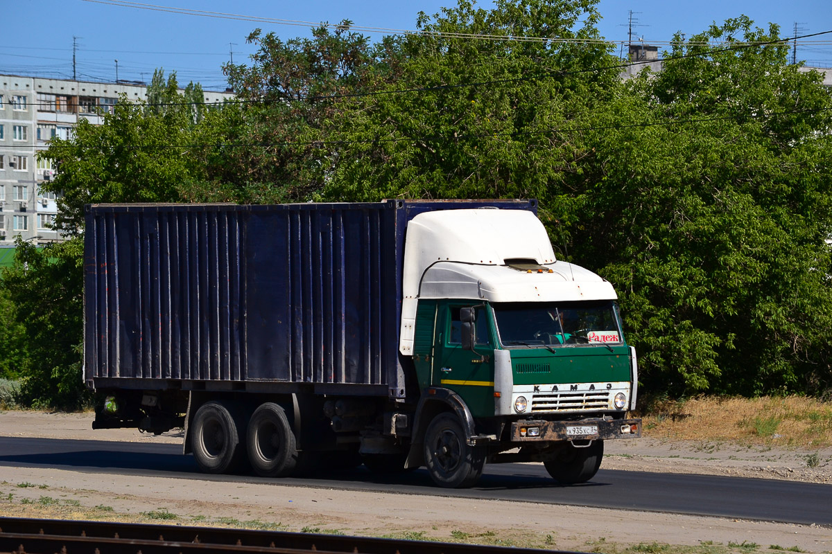 Волгоградская область, № Х 935 ХС 34 — КамАЗ-5320