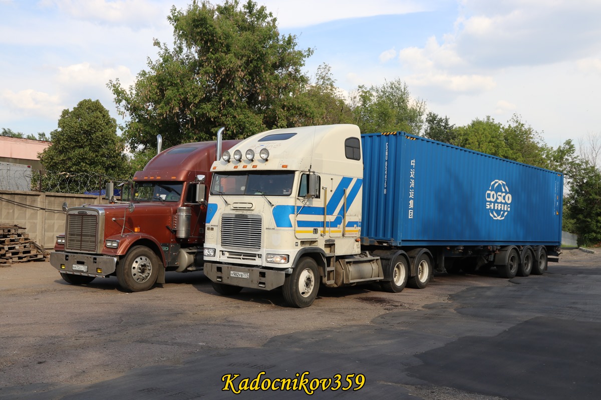 Москва, № У 982 УВ 777 — Freightliner FLB