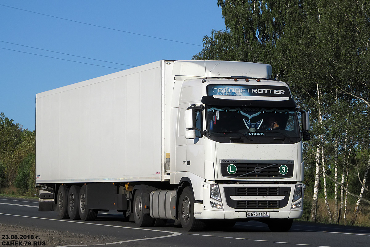 Липецкая область, № К 676 ЕВ 48 — Volvo ('2008) FH.440