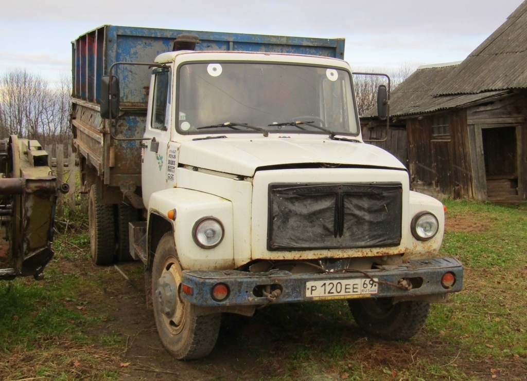 Тверская область, № Р 120 ЕЕ 69 — ГАЗ-3307