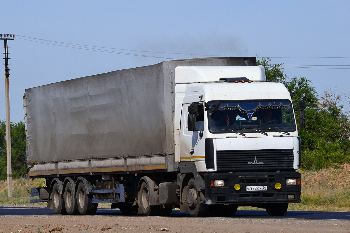 Волгоградская область, № С 933 ОУ 34 — МАЗ-5440A8