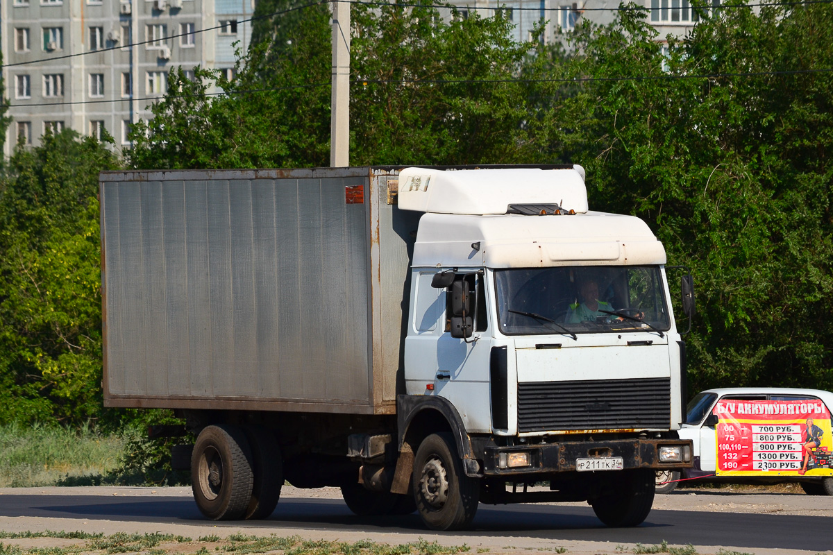 Волгоградская область, № Р 211 ТК 34 — МАЗ-533603