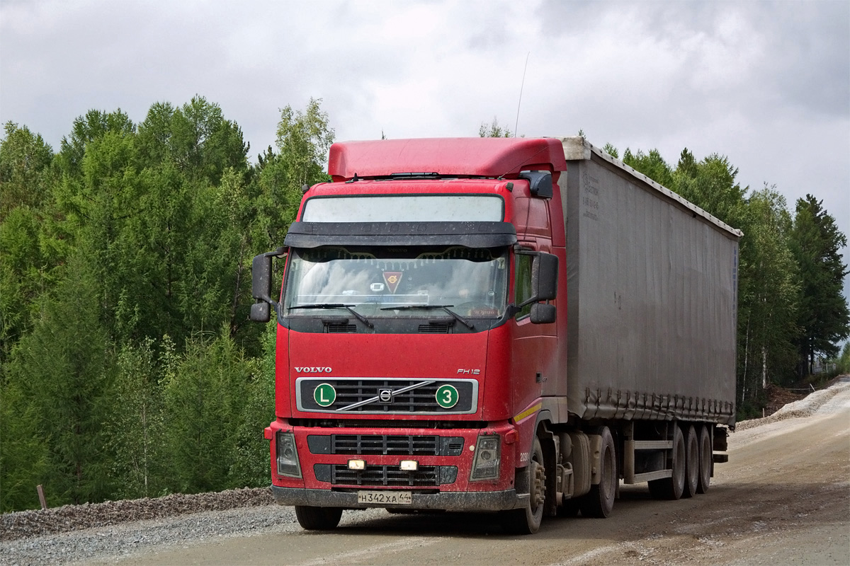 Костромская область, № Н 342 ХА 44 — Volvo ('2002) FH-Series