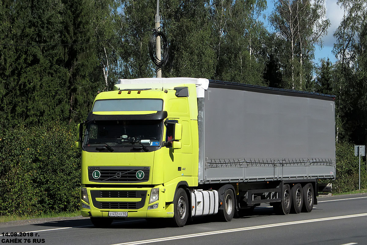 Псковская область, № У 432 КК 60 — Volvo ('2008) FH.460