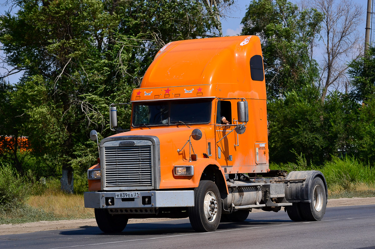 Волгоградская область, № К 839 ЕА 31 — Freightliner FLD 120 SD